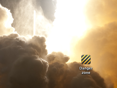 Danger zone danger desktop folder hidestuff