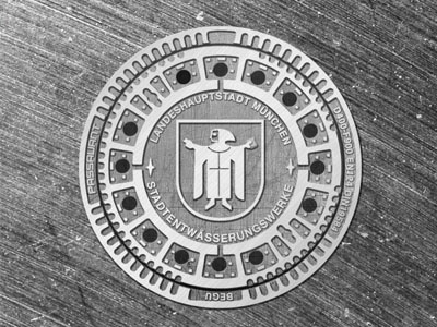 manhole cover emblem logo munich sign