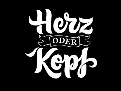 Herz ueber Kopf schwarz lettering script