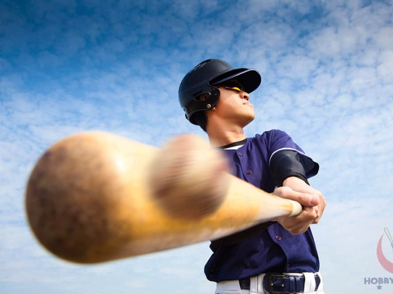 Dribbble WhatTypeOfBatHitsTheFarthest.jpg by hobbybaseball