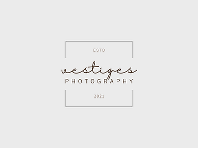 Vestiges Logo