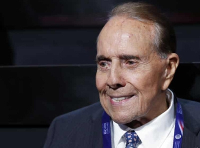 Bob Dole, Old Soldier and Stalwart of the Senate, Dies