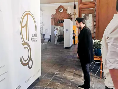 Ar Seiz Breur 2023 exhibition graphic design scenography