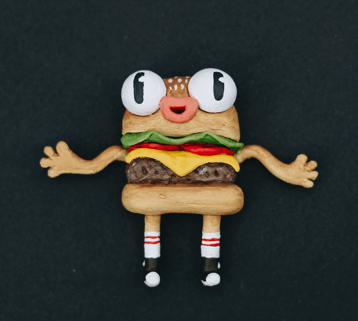 Funny Burger animation art burger figurine paiting polymerclay stopmotion