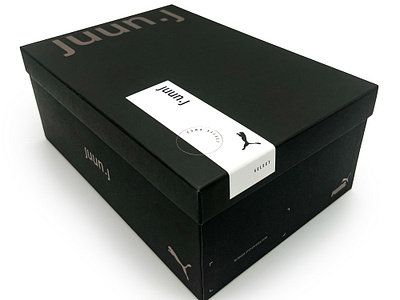JUUN.J x PUMA Shoebox black foil box design fashion foil juunj methalic packaging packaging design puma puma select puma shoes select cream shoe shoebox shoes sneakers sports sportstyle