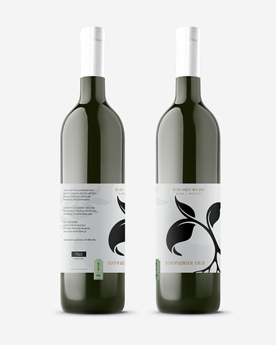 Souvignier Gris bottle design graphic illustrator label logo package photoshop wine