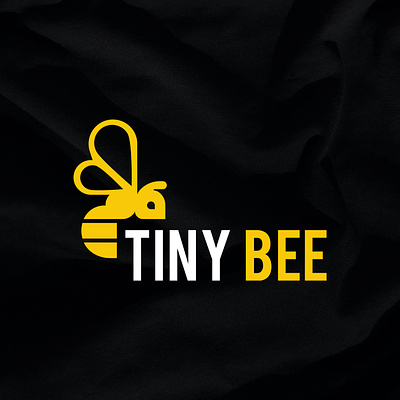 Tiny Bee Logo Design 3d brand identity branding graphic design honeybeelogo landingpage logistics logo render ui visual identity