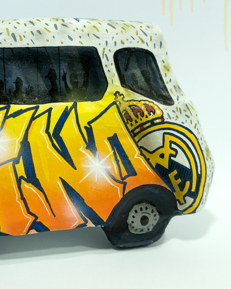 Tino´s bus custom graffiti, Real Madrid by Marcos Segan. by Marcos ...