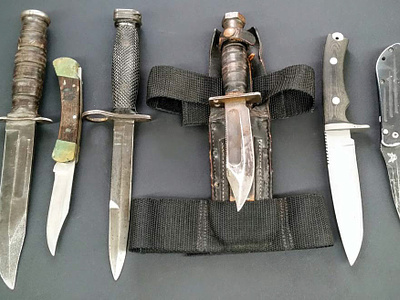 Battlefield to Everyday Carry: The Versatility of Combat Knives battleblades bestcombatknive branding combatcutlery combatknives combatknives2024 customknives graphic design knifeknowledge louismartinknives warriorweapons