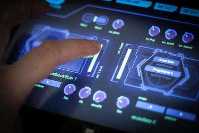 Ampethron design designer futuristic graficky dizajner grafik piestany plug in slovensko synthesizer ui ux vst