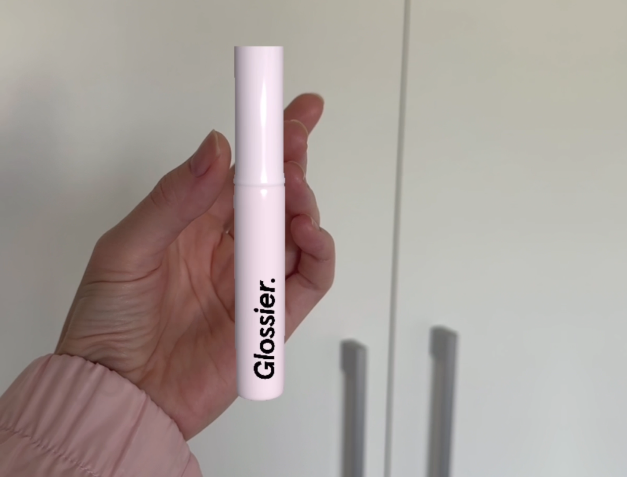 Glossier AR virtual try-on 3d ar artist augmented reality design designer effect filter glossier instagram kristina vilyams lens nft pink product snap ui ux web3 xr