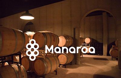 Manaroa | Wine Branding brand design branding graphic design logo packaging photoshop wine design wine label wine packaging