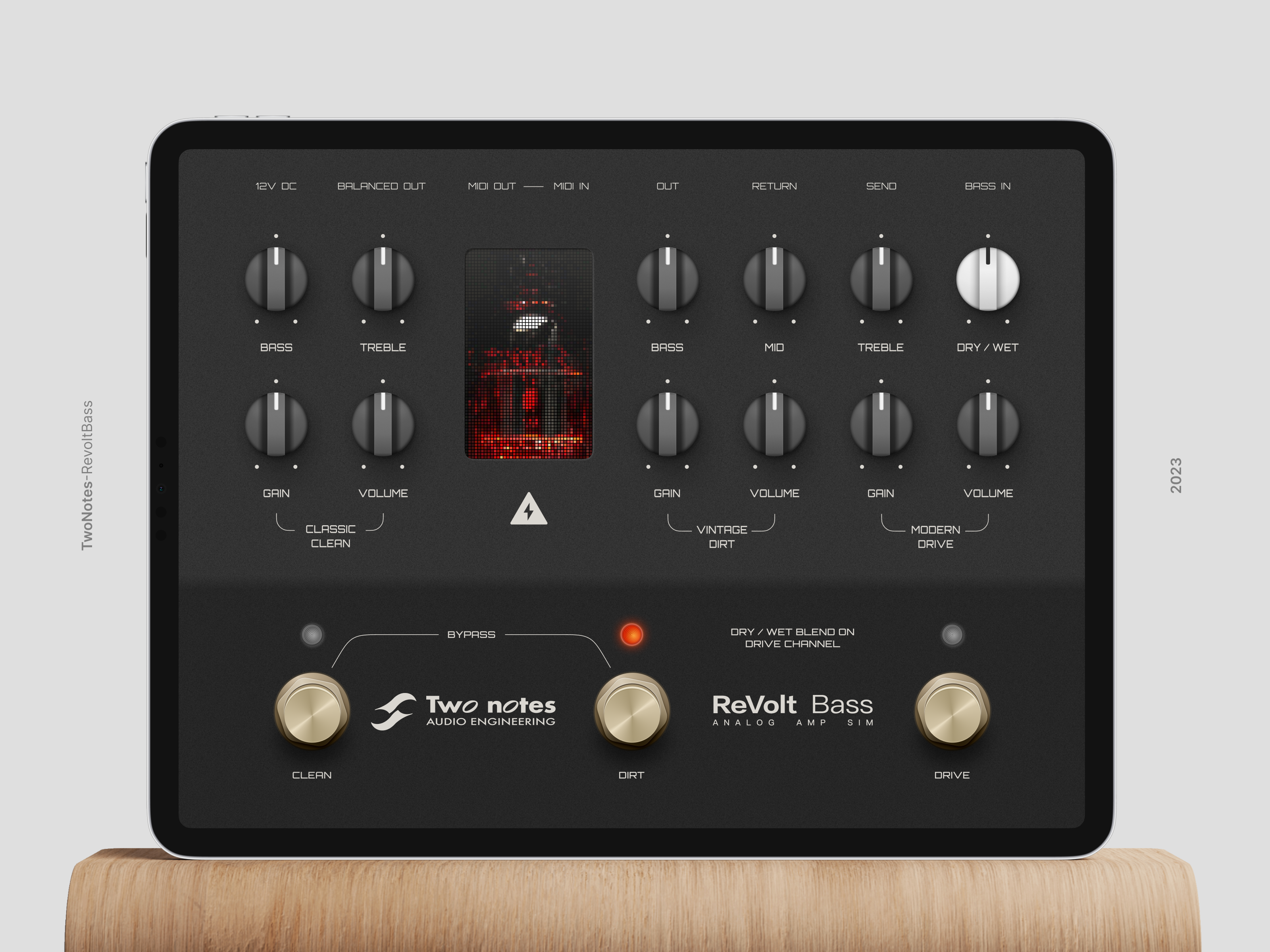 TwoNotes-RevoltBass analog app bass figma ipad knob led music plugin skeuomorphic skeuomorphism skeuomorphism twonotes ui ux vst
