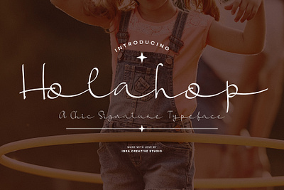 Holahop – A Chic Signature Typeface monoline brush