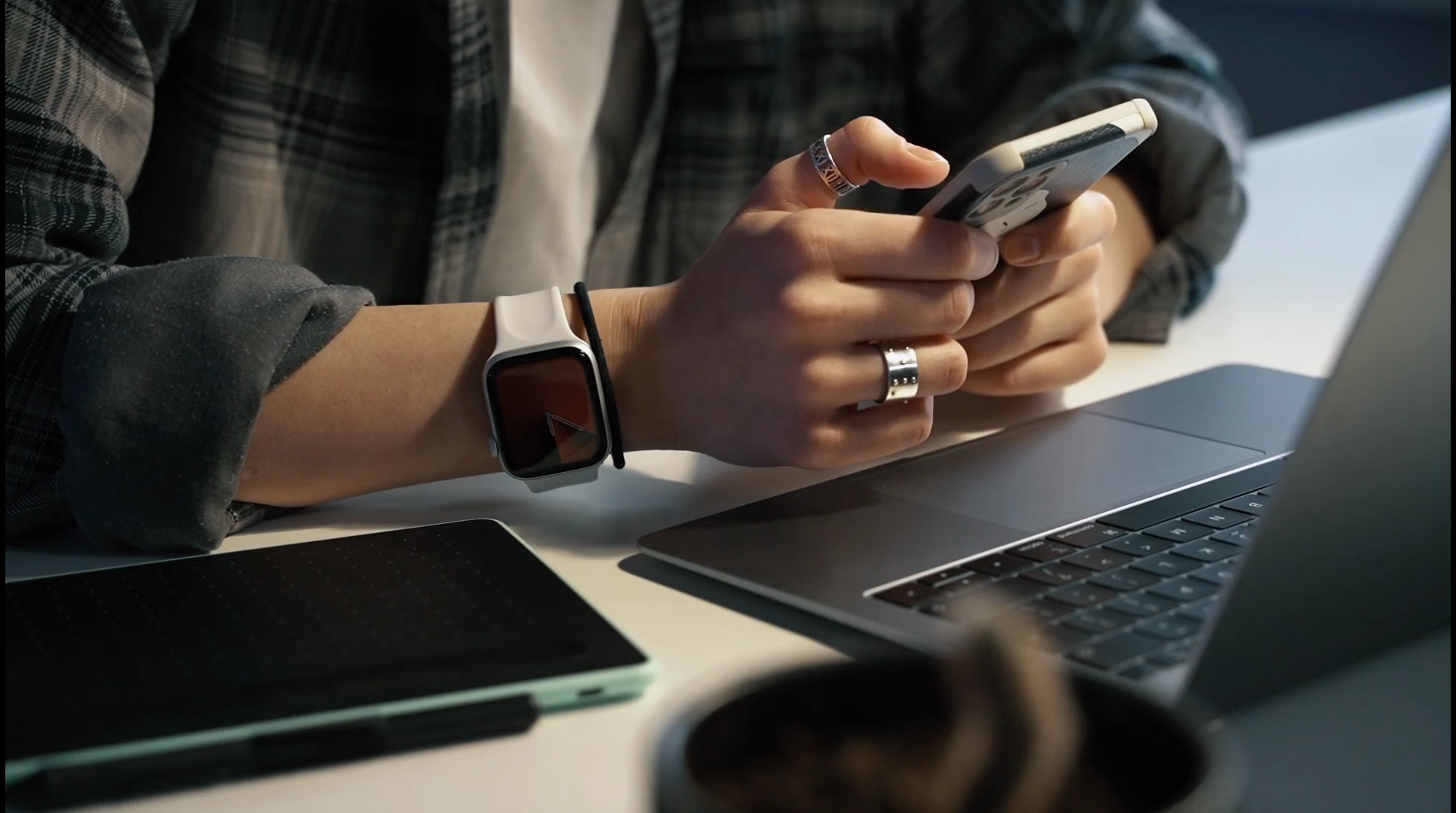 Example of Modern Text Message Chat Animation 