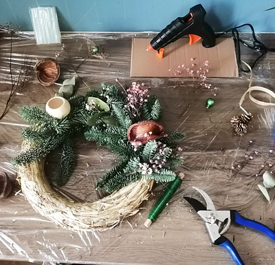 Prepare to create-1 christmas floristic
