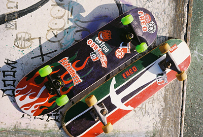Fremantle Dockers: Retro DIY Skateboards acrylic afl branding custom diy dockers football footy fremantle freo paint retro skate skateboard sport sports streetwear thrift vintage