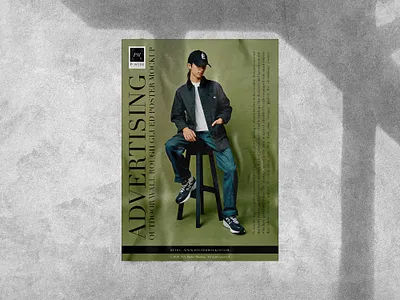 Free Wall Glued Poster Mockup poster mockup free