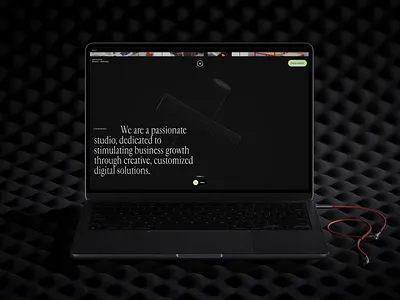 US©24 unanim.studio agency homepage belgium clean homepage studio ui website