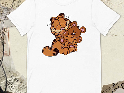 Ranbalt Wearing Garfield Hug Teddy Bear t-shirt