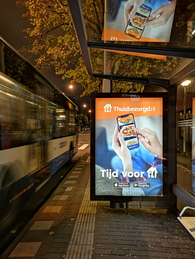 FW19 OOH Tijd voor ad advertisement brand branding bus shelter concept creative dtp food graphic design hands mobile ooh order phone poster poster design print print production