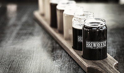 Brewbeery beer branding logo