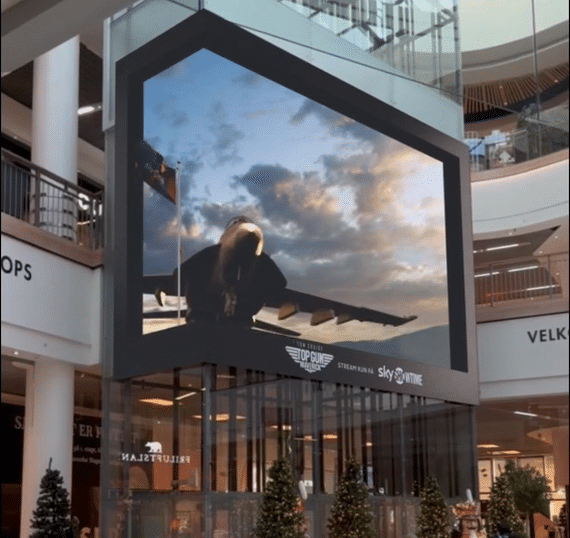 Sky Showtime - Top Gun OHH 3d advertisement animation