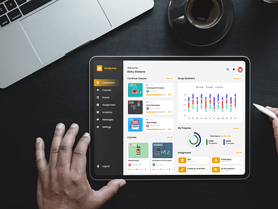 Dashboard - Online Class UI Design app branding dashboard design design app design ui desktop graphic design landing page mobile app mobile ui ui ui dashboard uiux uiux design web
