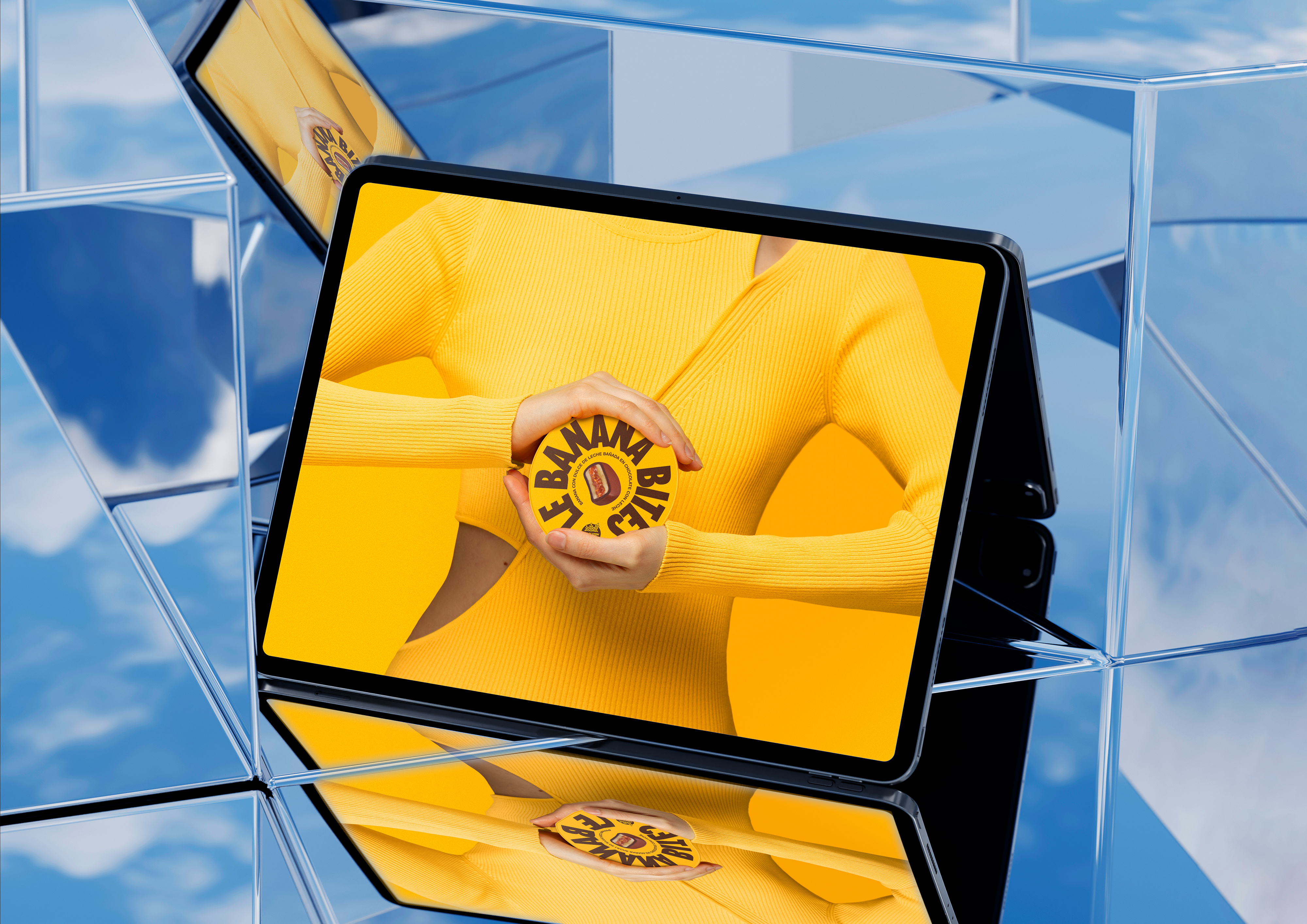 LE BANANA brand branding design graphic design ice cream identity logo minimal packaging typography ui