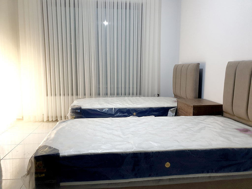 For rent Deir Ghbar Apartment - Image 6