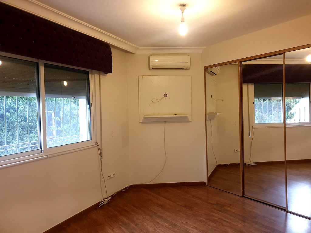 For rent Abdoun Apartment - Image 7