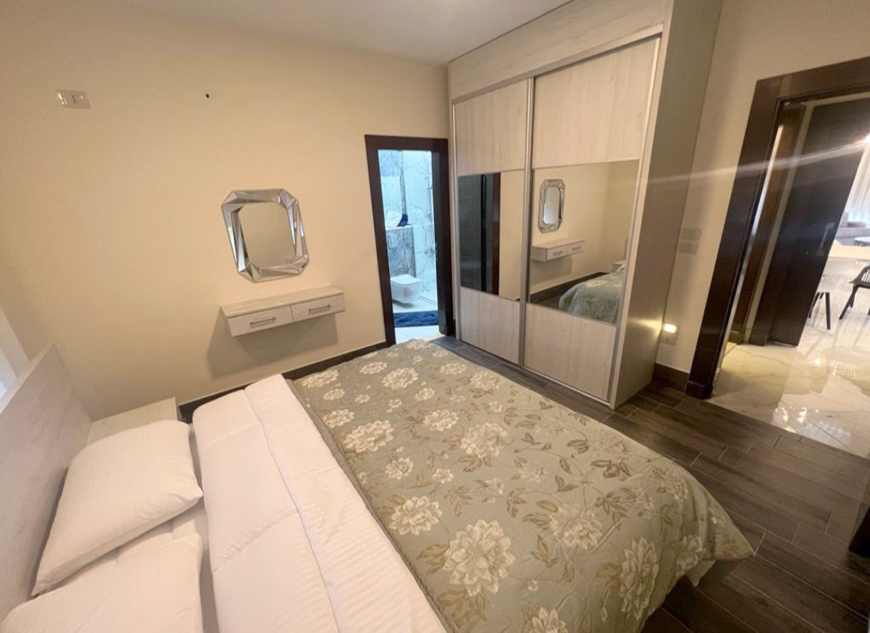 For rent 4th Circle Apartment - Image 8