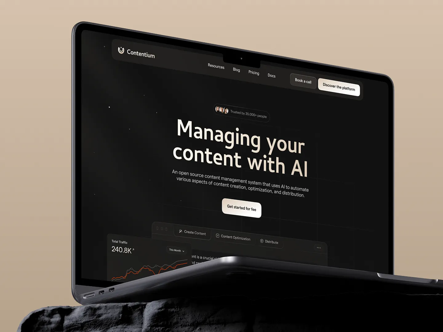 Innovative Content Creator Website: Contentium Landing Page