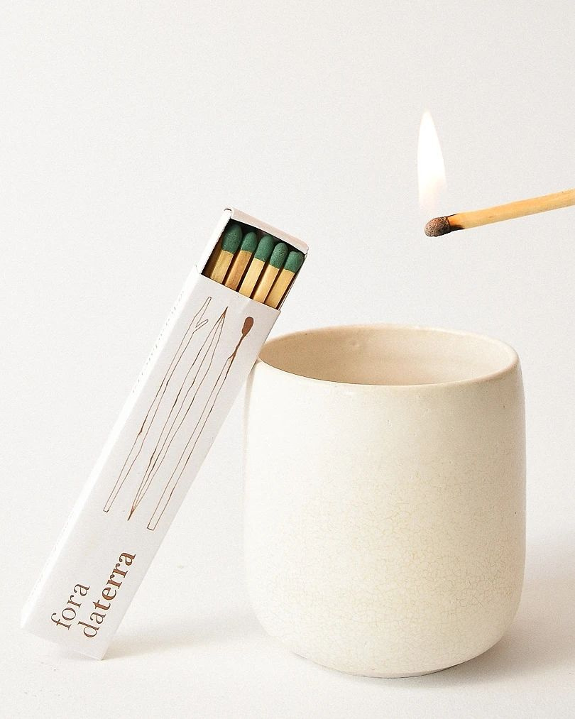 Packaging - Fora da Terra box branding candle fire illustration matches packaging packaging design