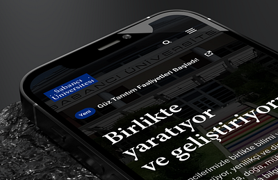 Sabancı Üniversitesi — Ana sayfa 2024 component dark design desktop device light mobile mobiledevice mobilemockup mockup responsive ui university ux web