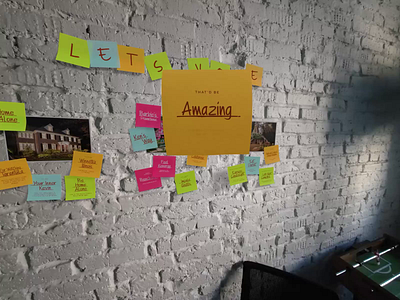 AR Sticky Notes: Voting on a Physical Wall apple vision pro application ar design concept interaction interface meta quest 3 mixed reality motion design post it scenario spatial design stickers sticky notes ui user experience ux voting vr wall