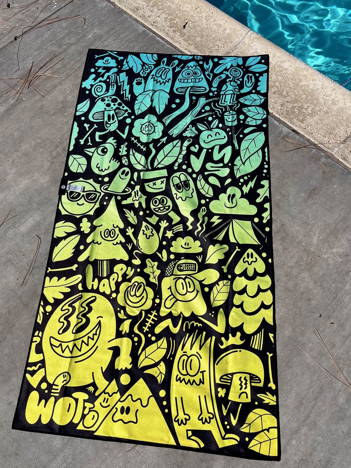 Happy Faced Towel Design I brnading characters illustration patterns towel unique wotto