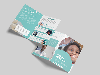 Bi-fold for Dental clinic🦷 brochure flyer