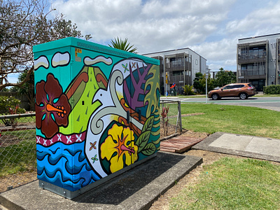 Power Box Mural - Mangere Auckland New Zealand auckland pacific bird migration community project hibiscus mangere mountain maori art mural new zealand art pasifika art