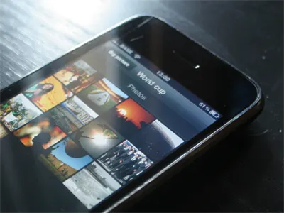 PicsEngine iPhone gallery iphone photo picsengine web