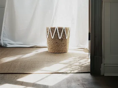 18/30 - 30 Days Ai Design Challenge ai midjourney photoshoot product set