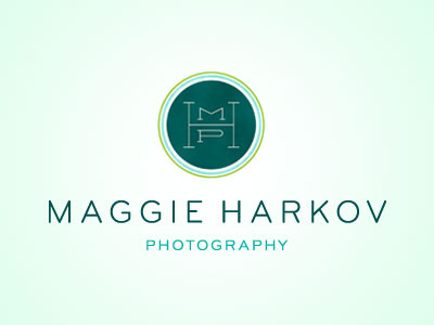 Maggie Logo 05 identity logo