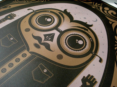 Print Detail brown night owl ornate screen print