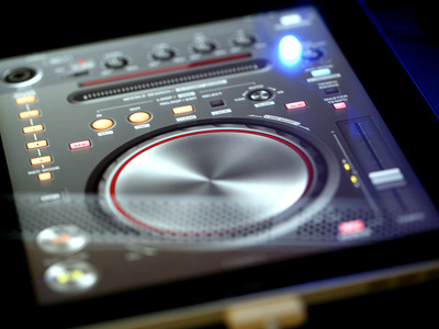 User Interface 10 button dj interface mobile pioneer pro scratch slider ui user ux