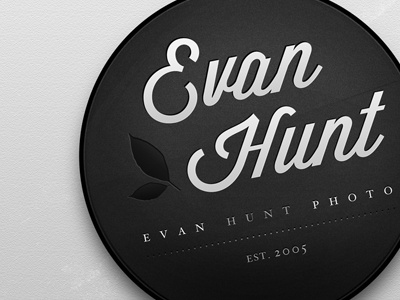 Evan Hunt design logo