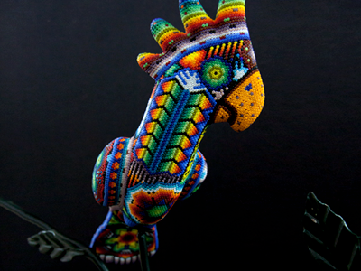 Chaquira chaquira huichol wixáritari