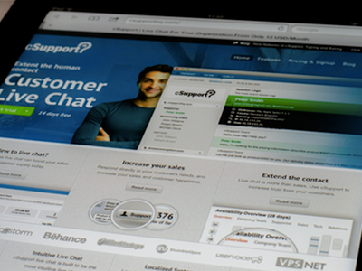 cSupport Live Chat chat design frontpage homepage wedesign
