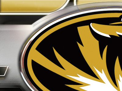 Mizzou Equipment Semi-Trailer Wrap Closeup chrome large format mizzou photoshop vinyl