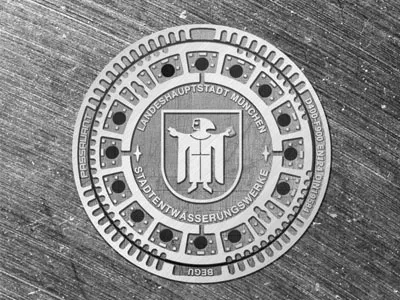 manhole cover emblem logo munich sign