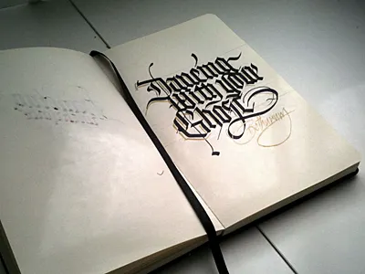 First sketches of an album cover caligrafia calligraphy curitiba jackson alves lettering tipografia typography